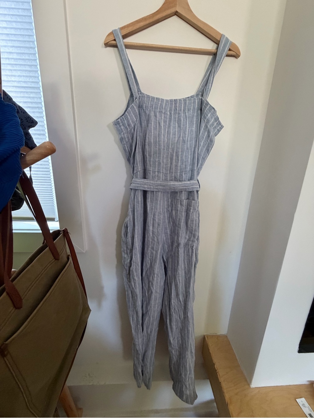 Everlane Light Blue and White Striped Linen Jumpsuit the picnic size 10 - Picture 6 of 8